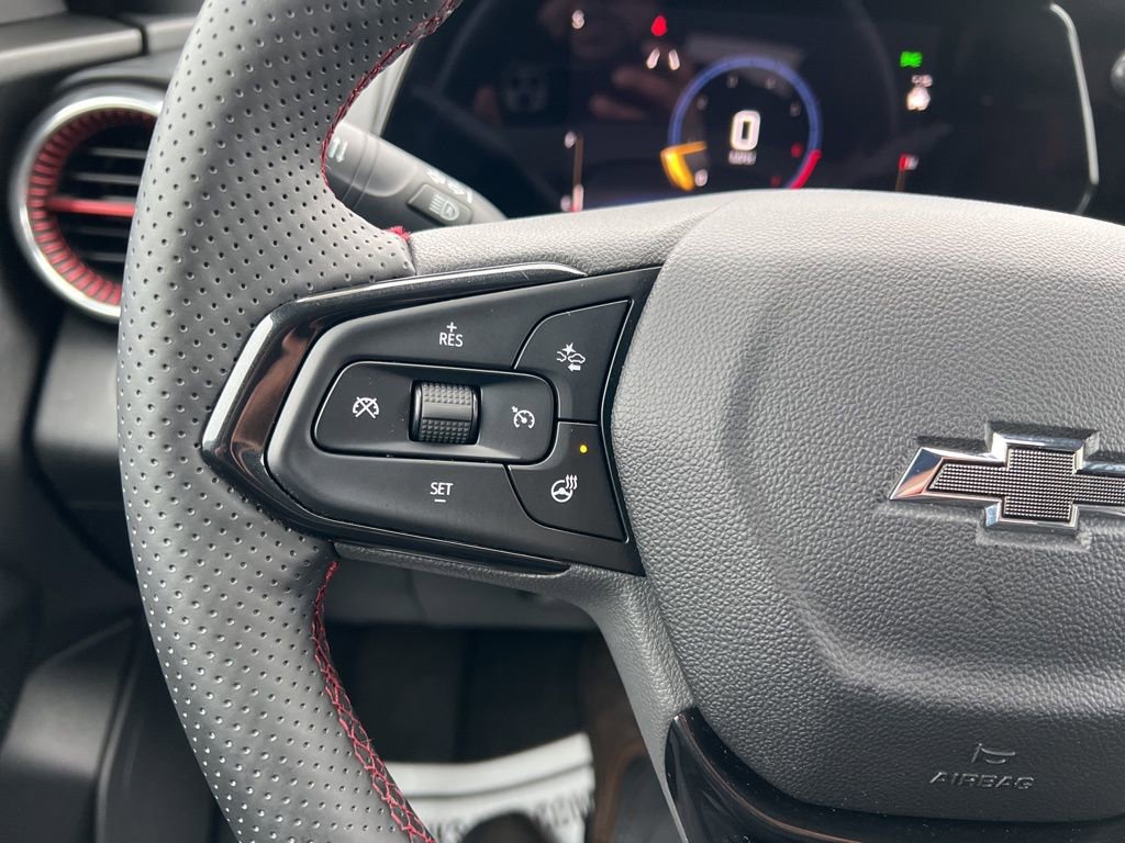 Used 2025 Chevrolet Trax RS w/ Driver Confidence Package image 19