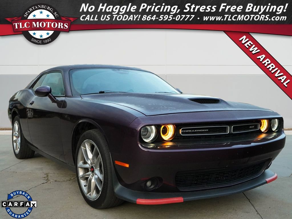 Used 2022 Dodge Challenger GT image 1