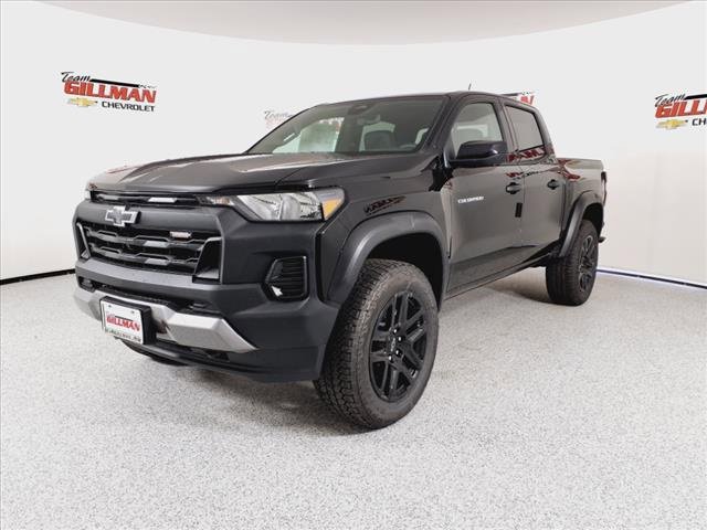 New 2025 Chevrolet Colorado Trail Boss w/ Midnight Edition image 3