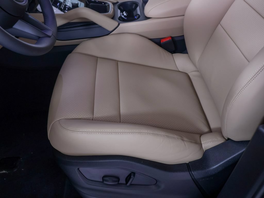 New 2026 Porsche Cayenne E-Hybrid AWD/4WD image 14