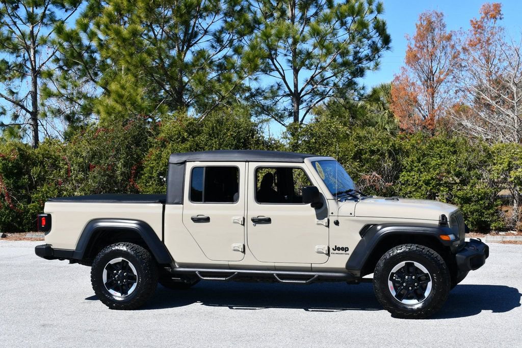 Used 2020 Jeep Gladiator Sport w/ Trailer Tow Package image 36