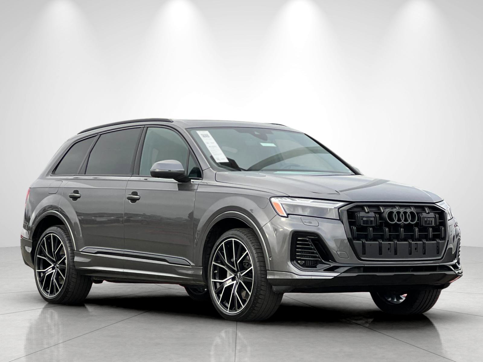 Used 2025 Audi Q7 3.0T Premium Plus w/ Premium Plus Package image 7