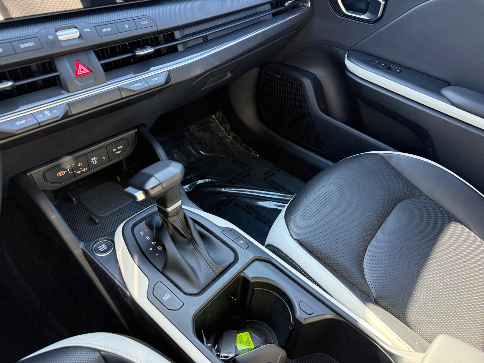 Used 2025 Kia K4 GT-Line w/ GT-Line Premium Package image 13