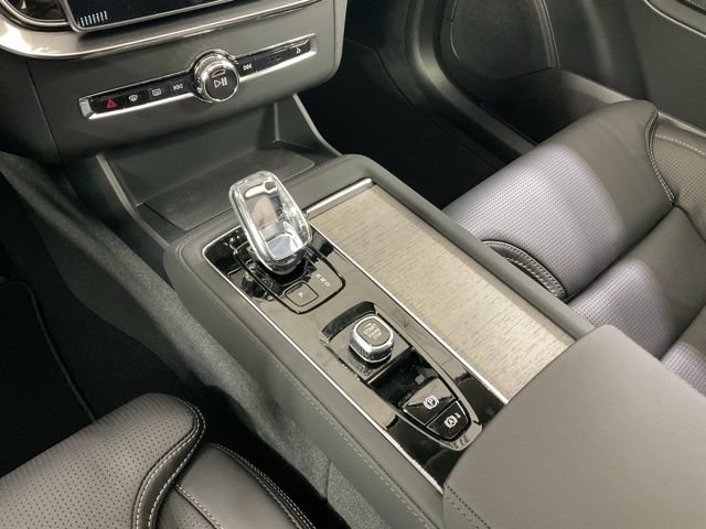 New 2026 Volvo XC90 B6 Ultra w/ Lounge Package image 15