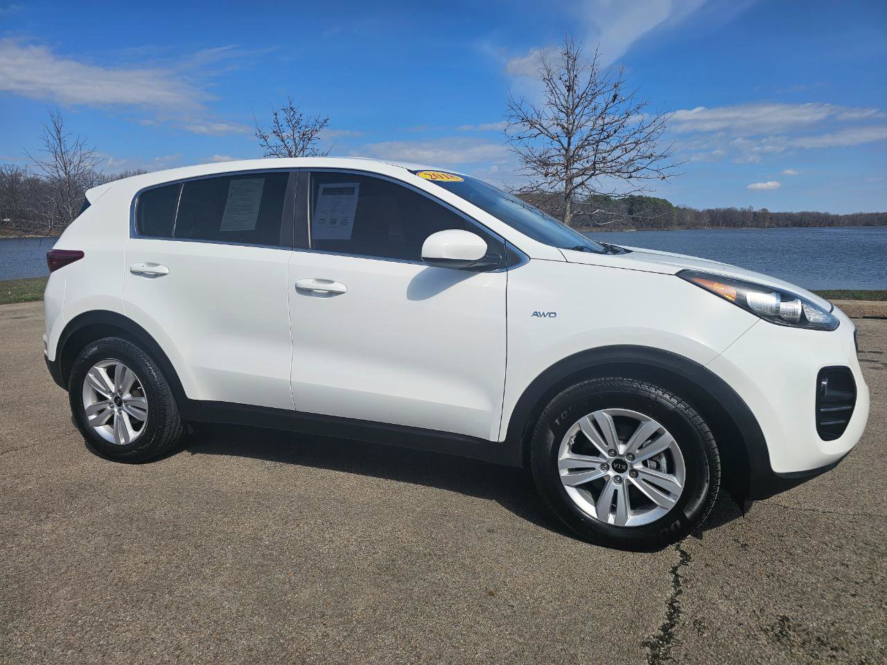 Used 2018 Kia Sportage LX AWD/4WD image 3