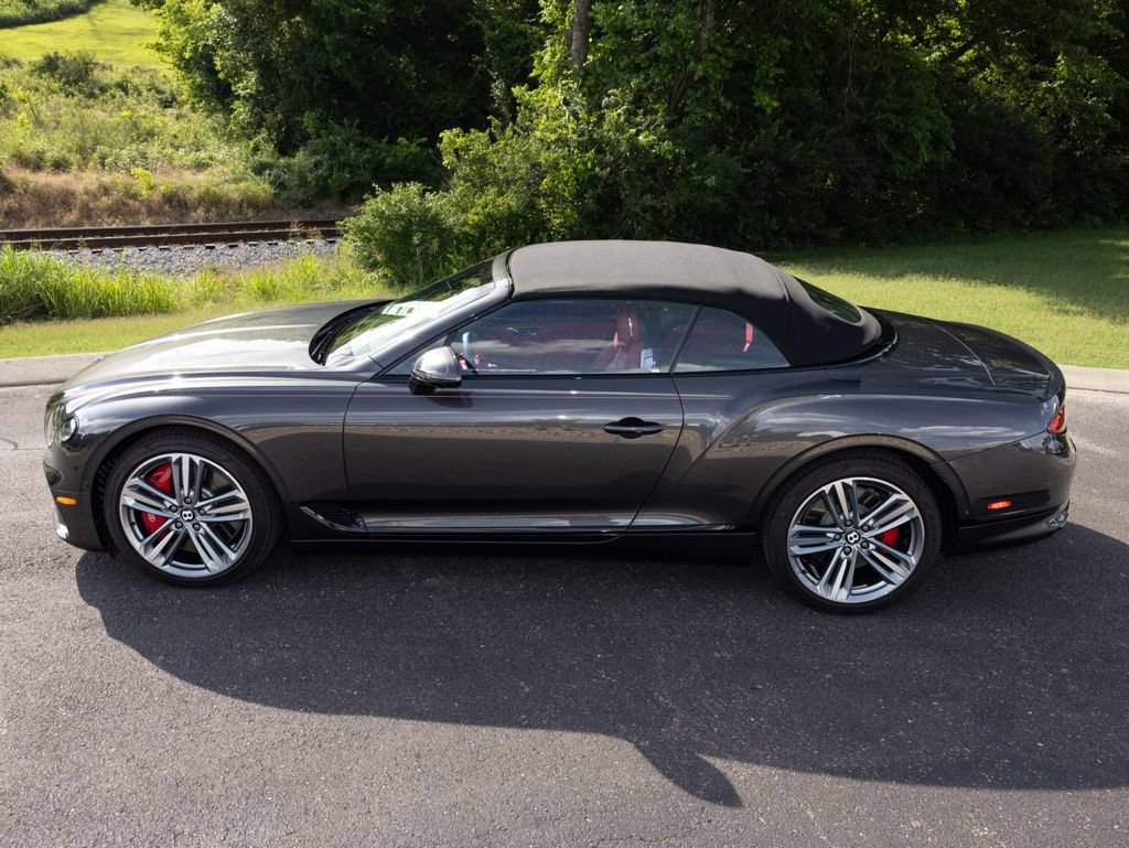 Certified 2023 Bentley Continental GT V8 AWD/4WD image 66