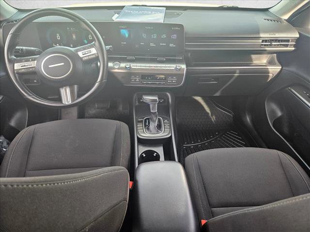 Used 2024 Hyundai Kona SEL image 15
