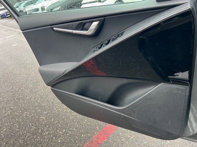 Used 2023 Kia Niro EX image 19