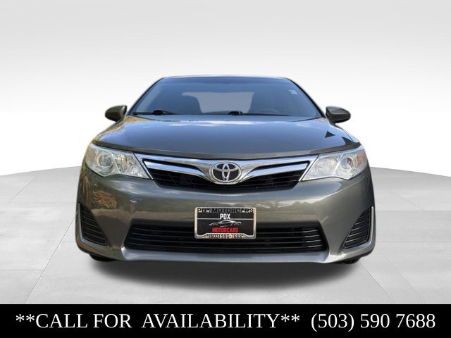 Used 2014 Toyota Camry LE FWD image 8