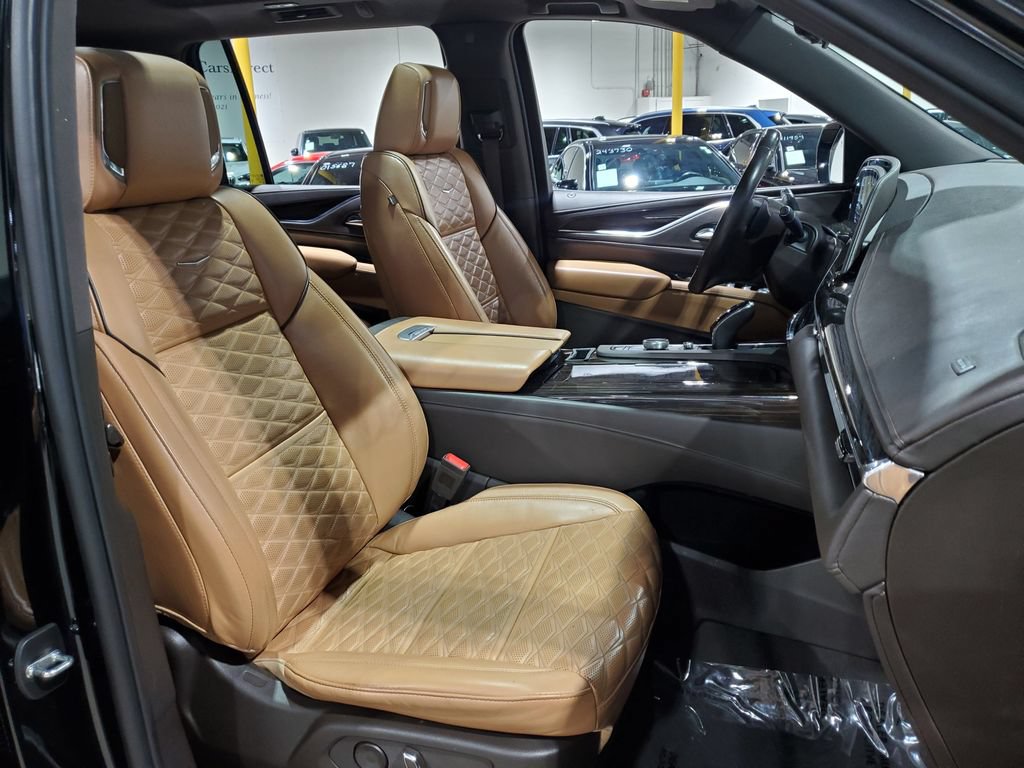 Used 2022 Cadillac Escalade ESV Premium Luxury AWD/4WD image 14