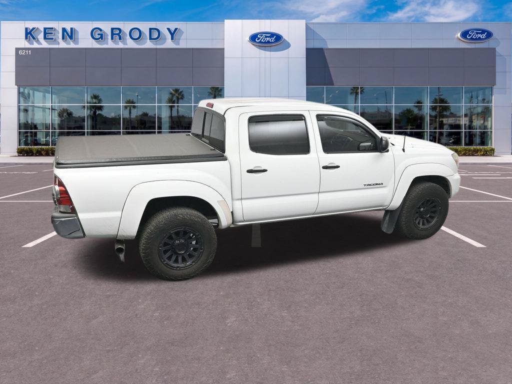 Used 2013 Toyota Tacoma PreRunner w/ SR5 Pkg RWD image 13
