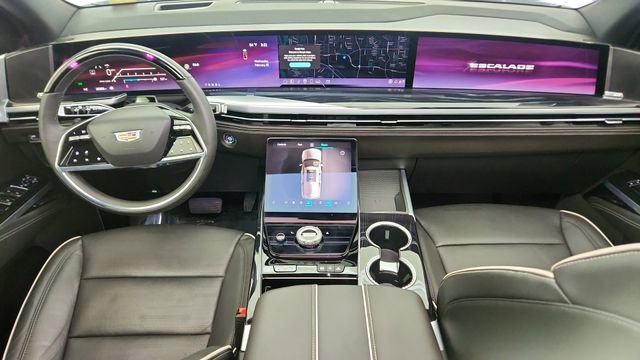 Used 2025 Cadillac Escalade Sport w/ Touring Package image 21