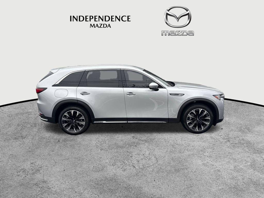 New 2025 MAZDA CX-90 Plug-In Hybrid w/ Premium Plus image 2