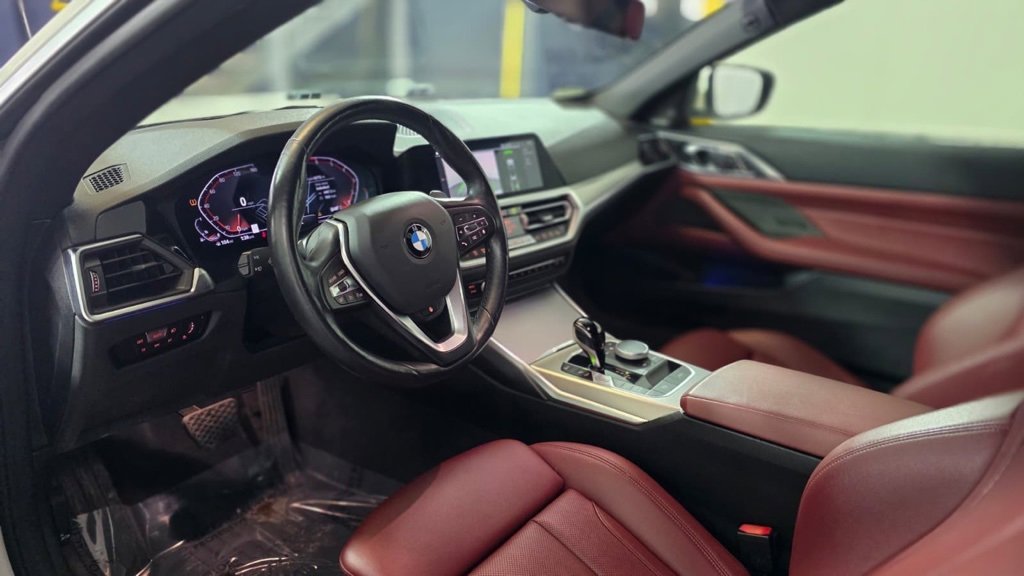 Used 2022 BMW 430i xDrive Convertible w/ Premium Package image 14