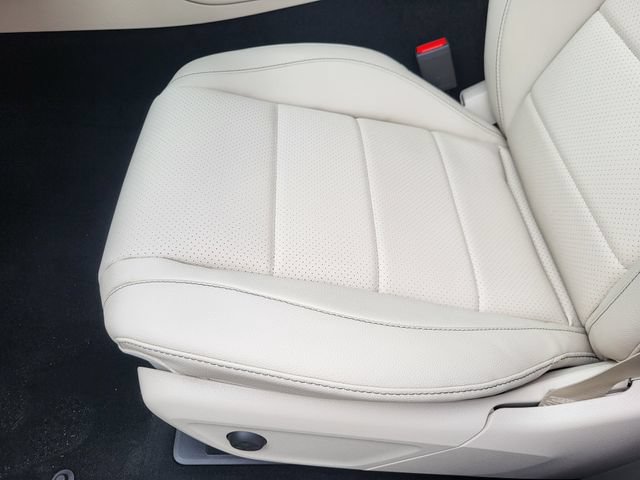 New 2025 Mercedes-Benz GLS 450 4MATIC image 13