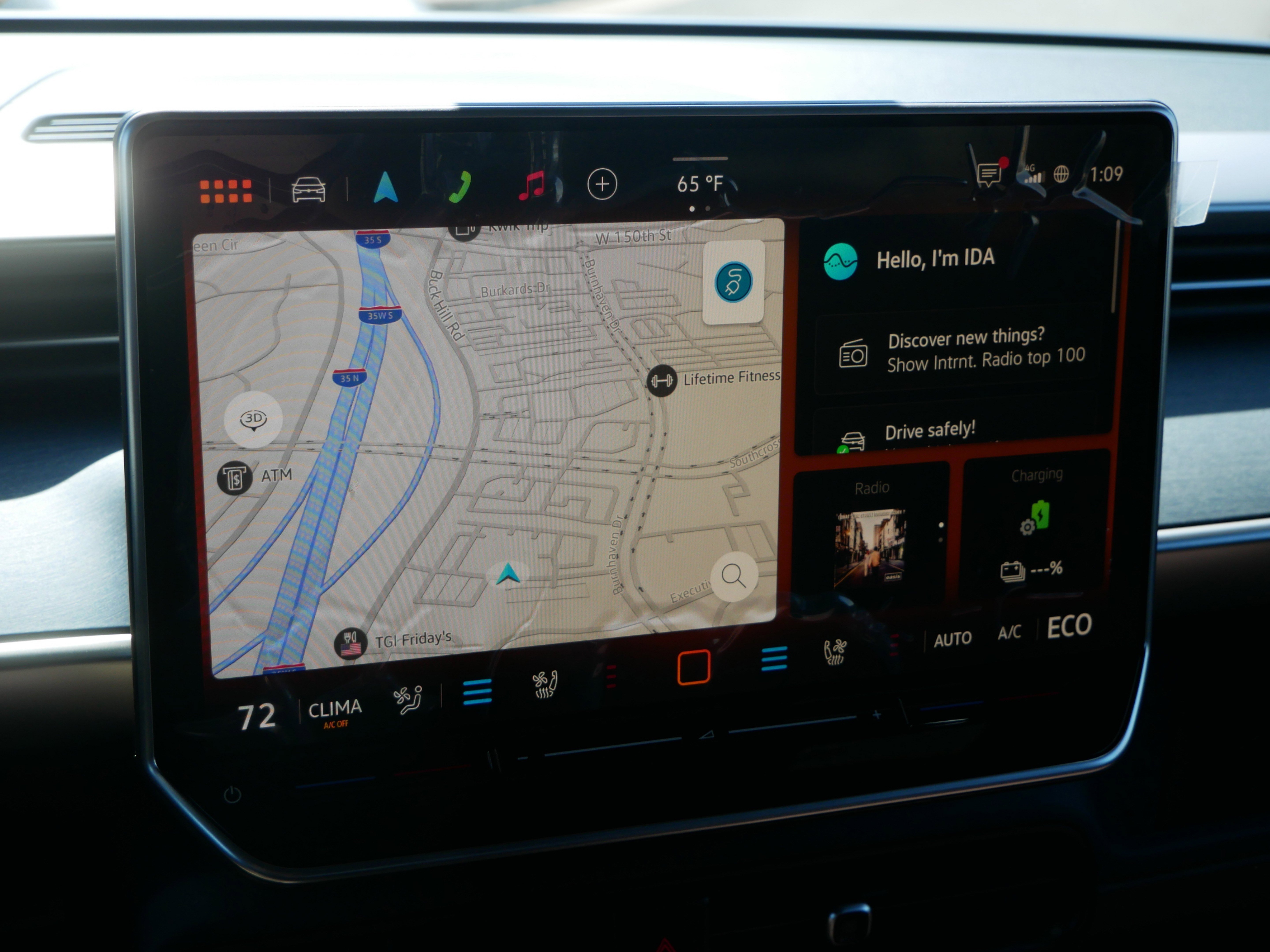 New 2025 Volkswagen ID. Buzz Pro S image 11