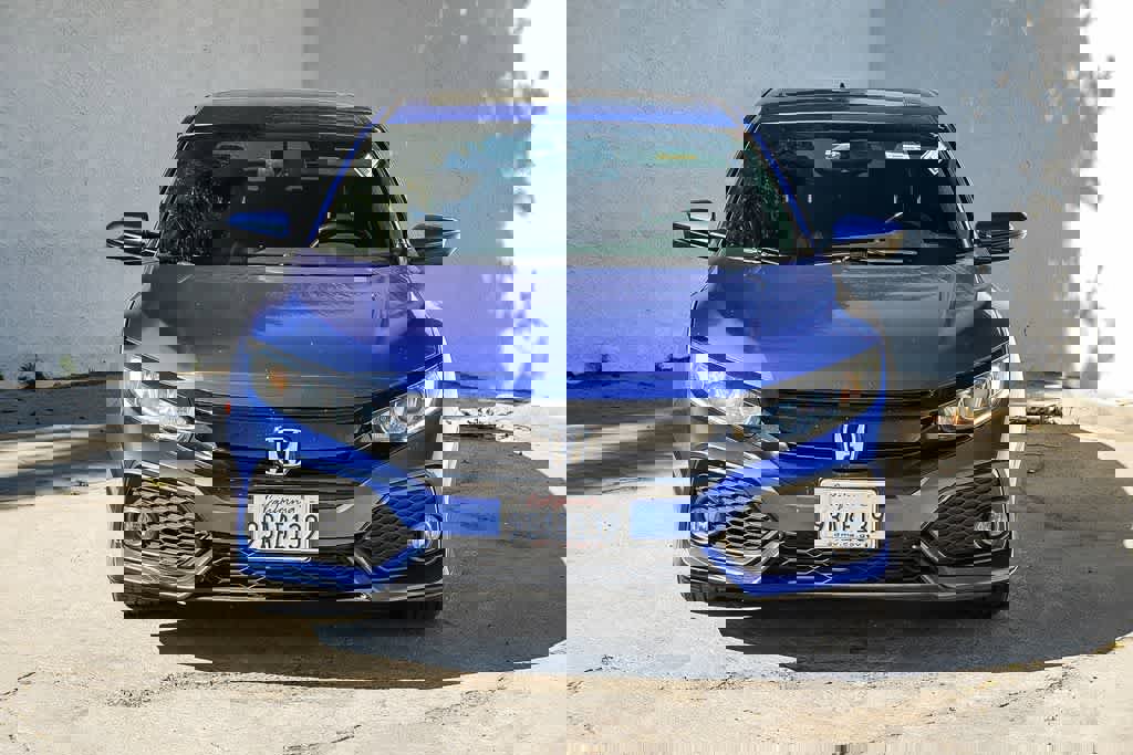 Used 2018 Honda Civic EX-L image 2