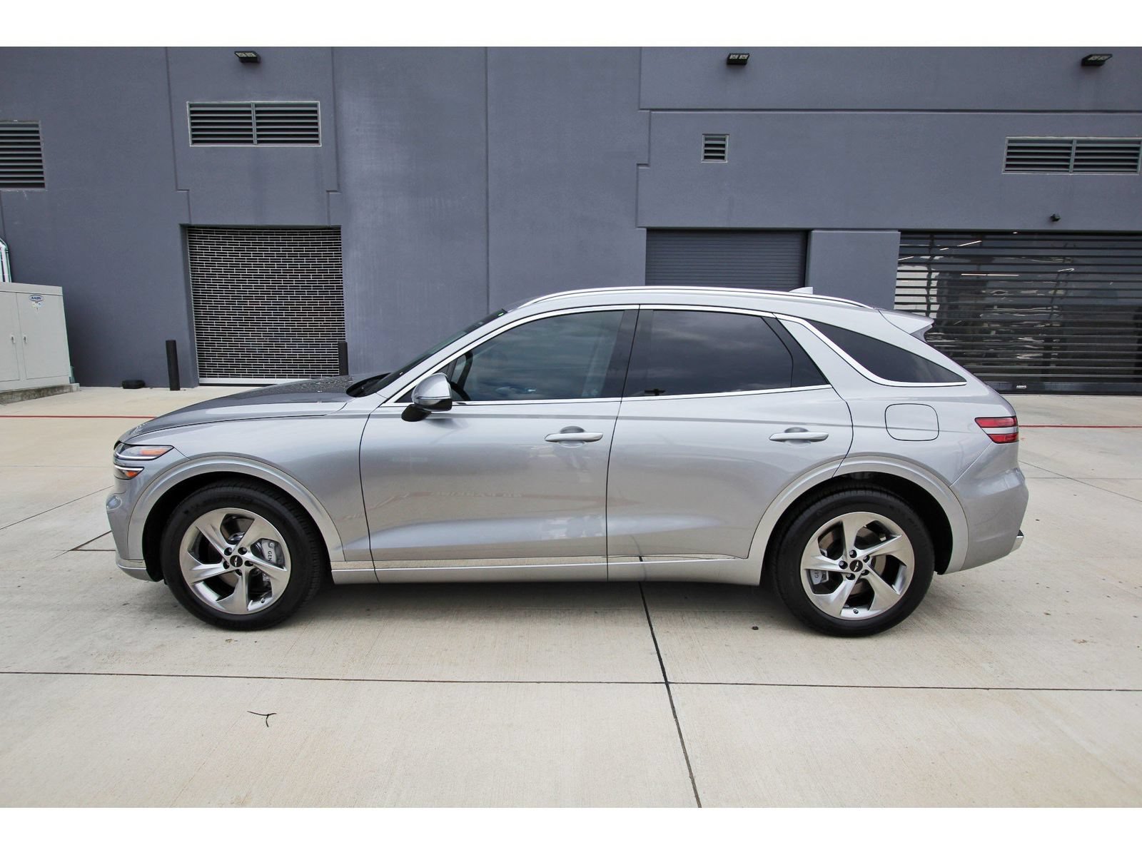 Used 2026 Genesis GV70 2.5T AWD/4WD image 5