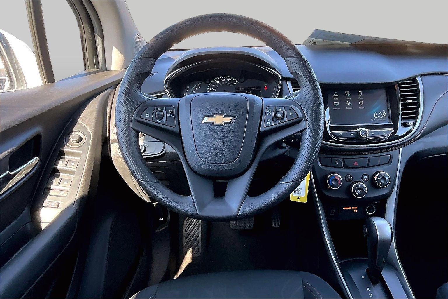 Used 2017 Chevrolet Trax LT AWD/4WD image 5