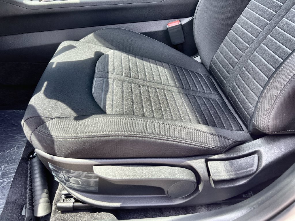 New 2026 Kia K5 LXS FWD image 12