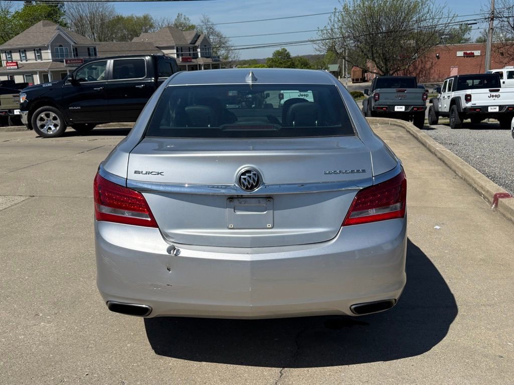 Used 2016 Buick LaCrosse image 6