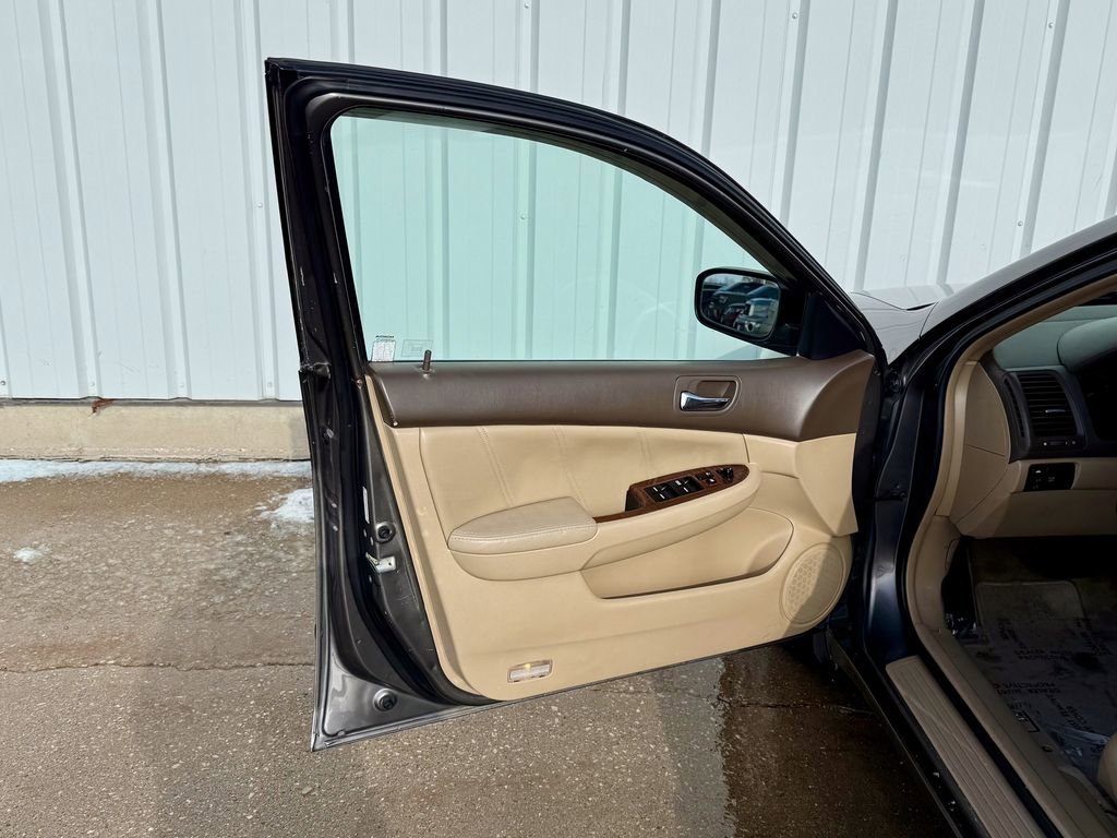 Used 2006 Honda Accord EX image 13