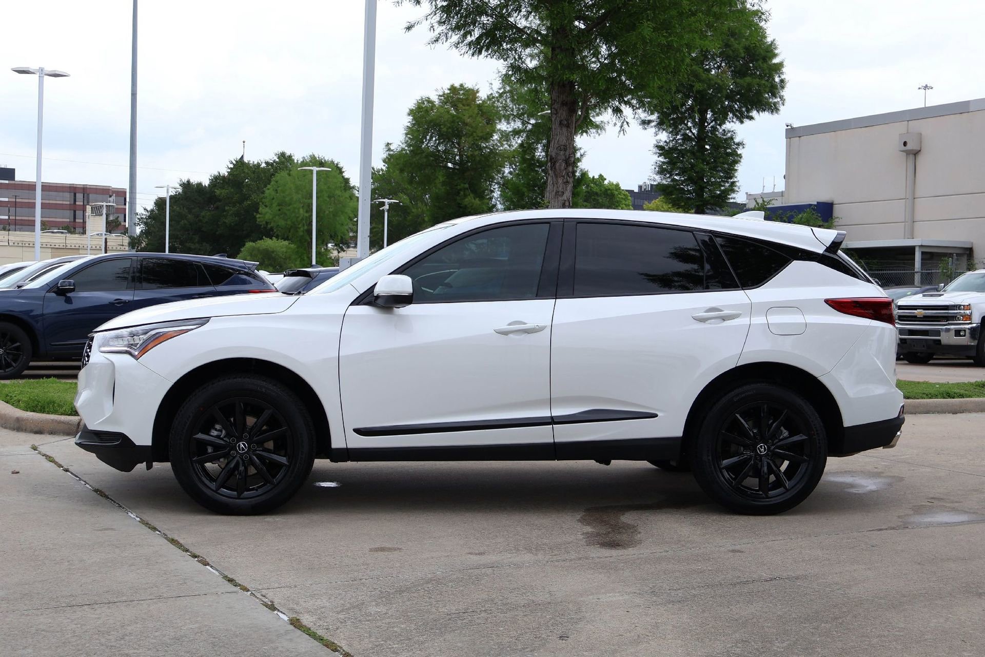 Certified 2026 Acura RDX SH-AWD image 3