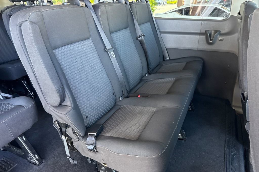 Used 2023 Ford Transit 350 XLT image 22