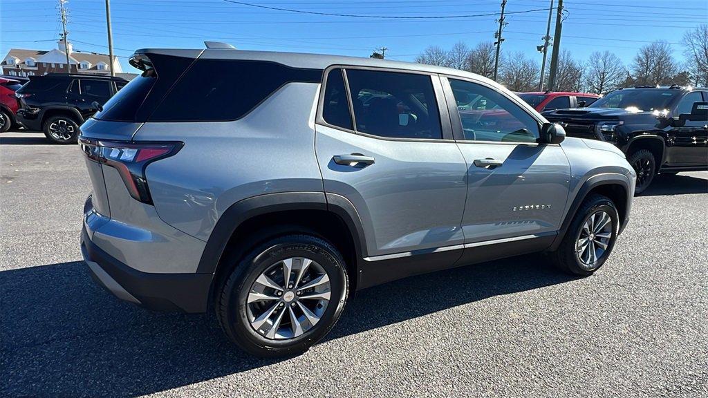 New 2026 Chevrolet Equinox LT w/ Convenience Package II image 5
