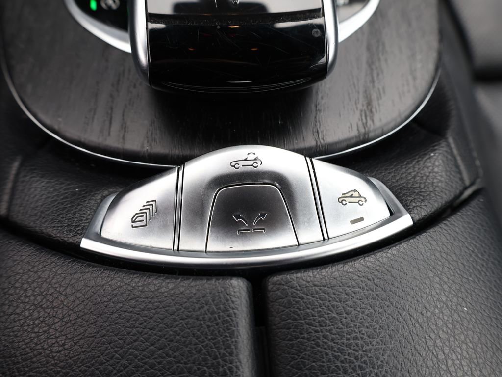 Used 2018 Mercedes-Benz E 400 E 400 image 27