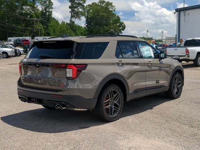 New 2026 Ford Explorer ST w/ Sun And Sound Package AWD/4WD image 13