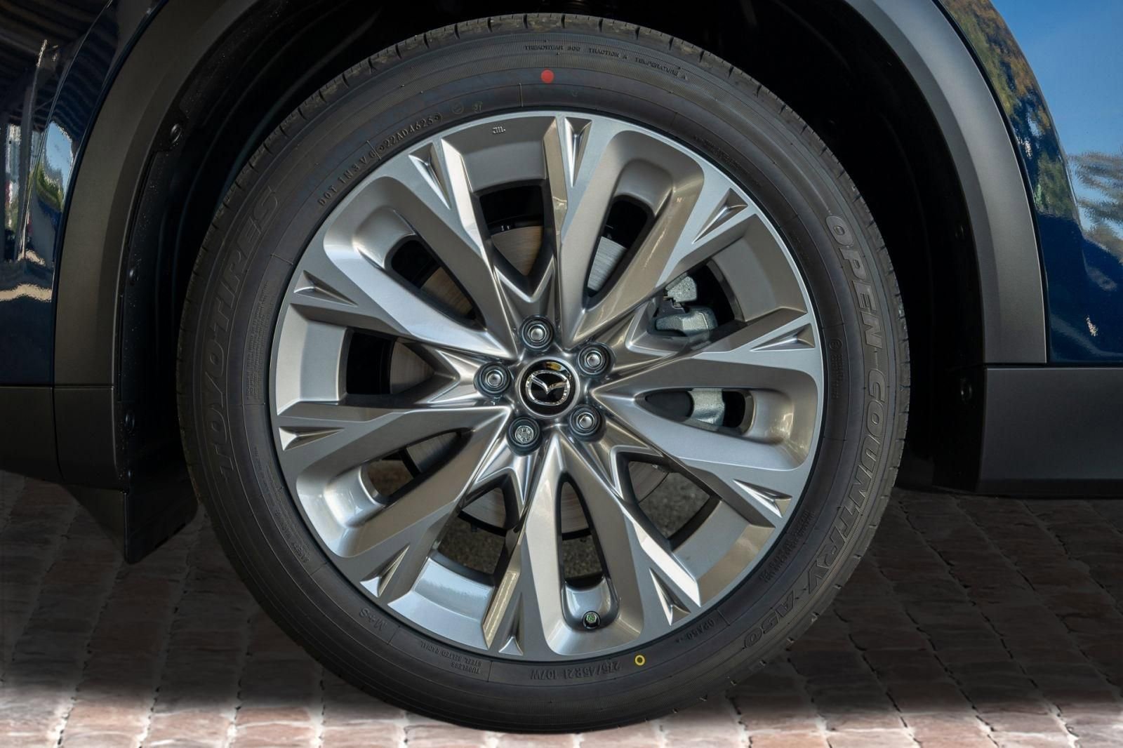 New 2026 MAZDA CX-90 3.3 Turbo w/ Preferred Package AWD/4WD image 37