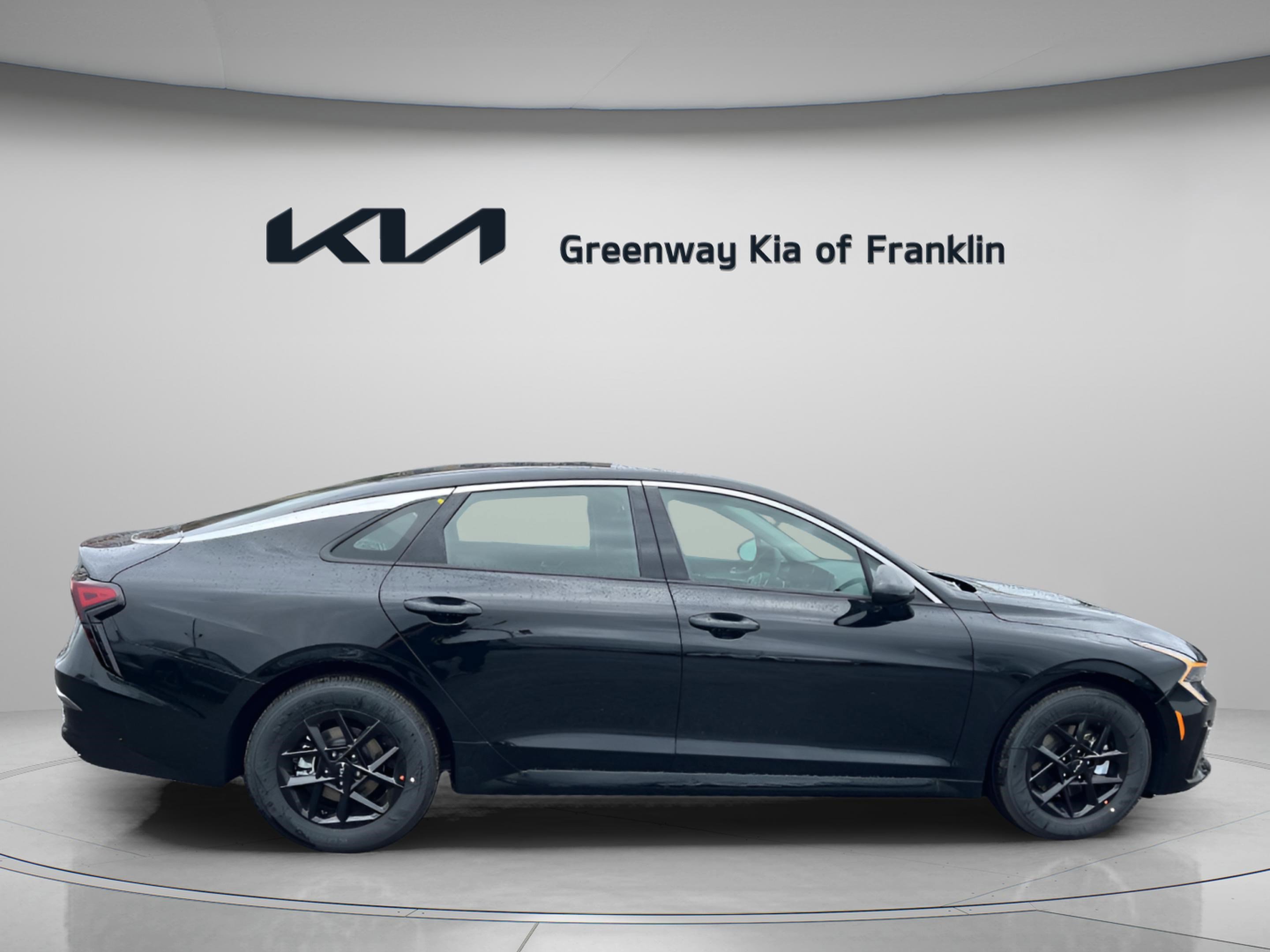 New 2026 Kia K5 LXS image 8