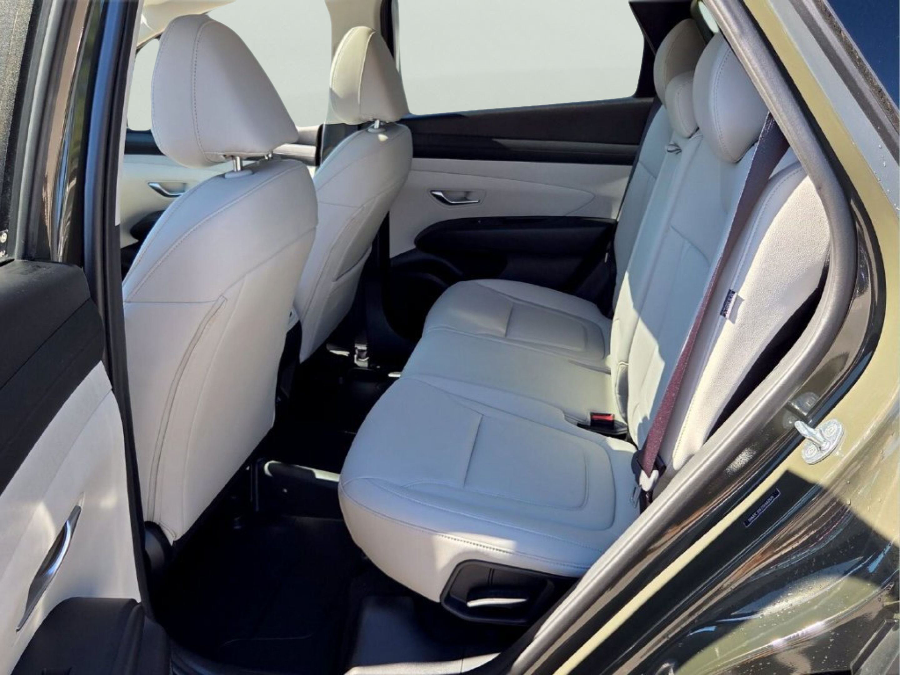 Used 2025 Hyundai Tucson SEL FWD image 11