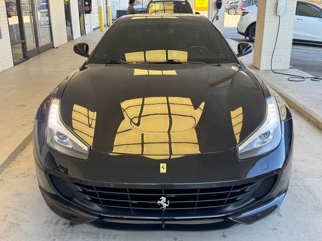 Used 2018 Ferrari GTC4Lusso T image 6