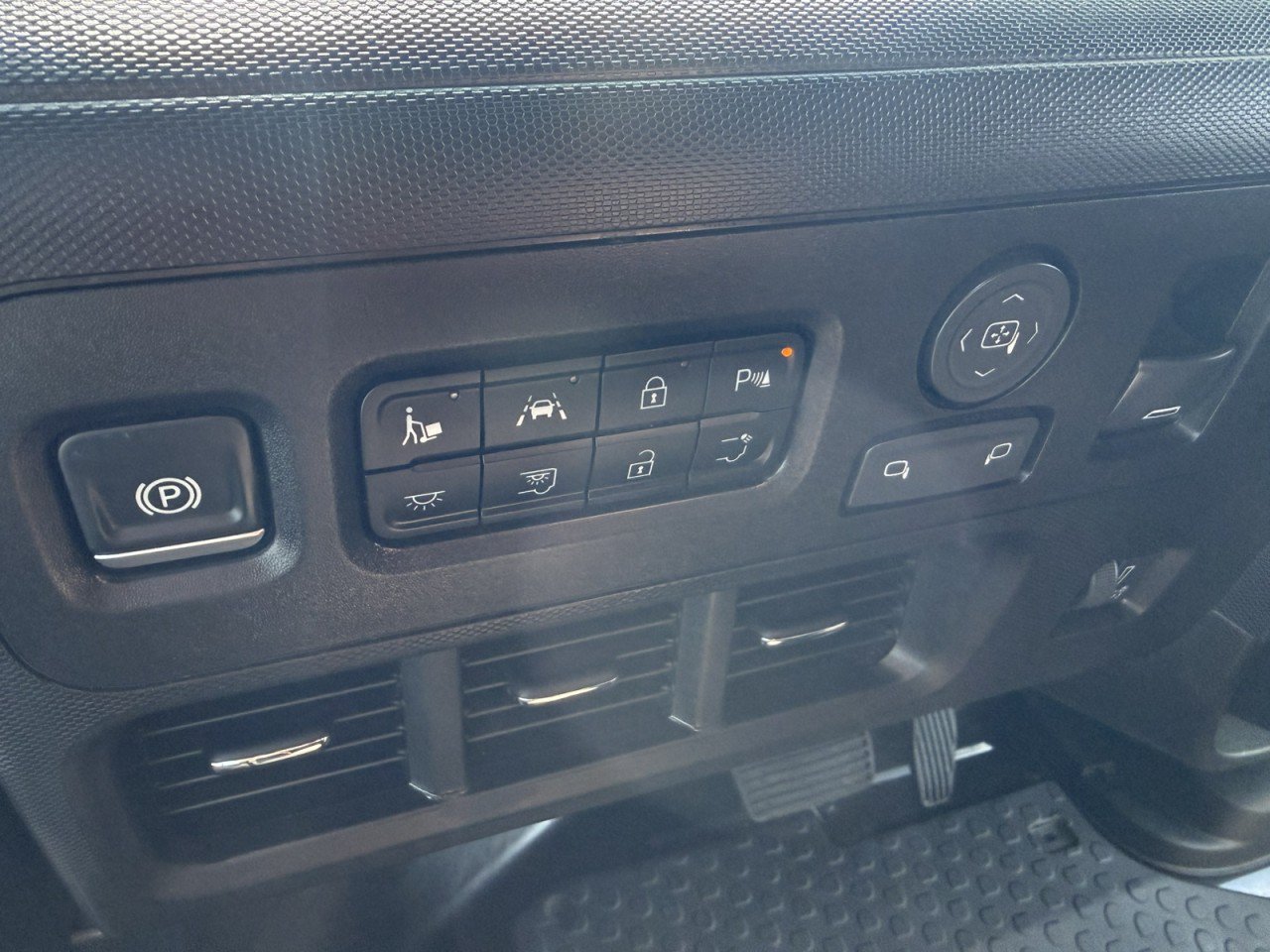Used 2025 Chevrolet Brightdrop 600 FWD image 21
