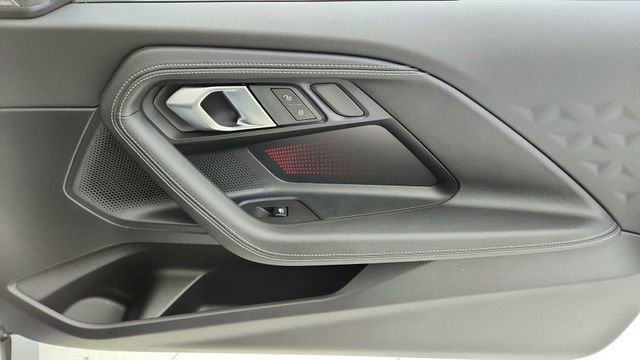 Used 2025 BMW 230i xDrive Coupe image 23