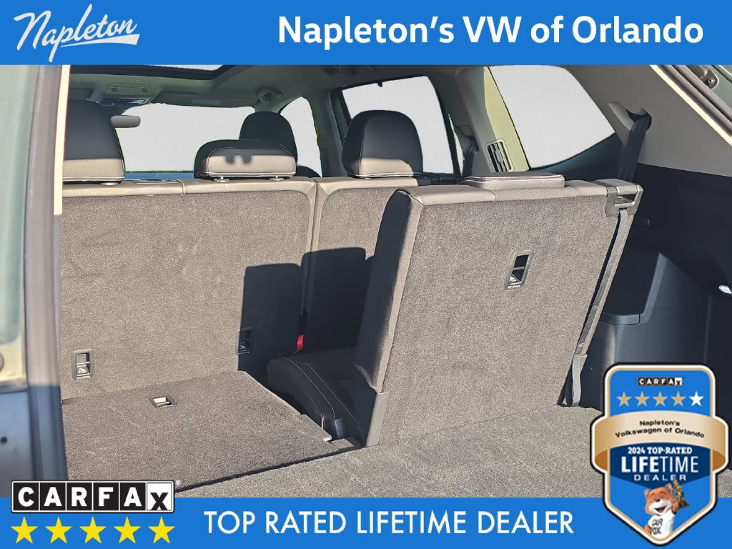 Used 2025 Volkswagen Atlas SE FWD image 29