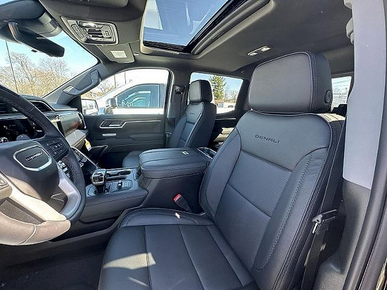 New 2026 GMC Sierra 1500 Denali AWD/4WD image 6