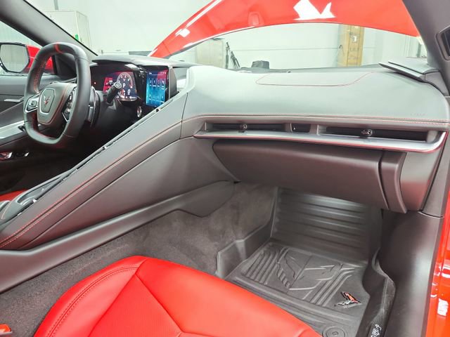 Used 2025 Chevrolet Corvette Stingray Coupe w/ Z51 Performance Package image 34