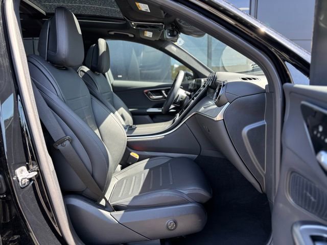 Used 2026 Mercedes-Benz GLC 300 4MATIC image 43