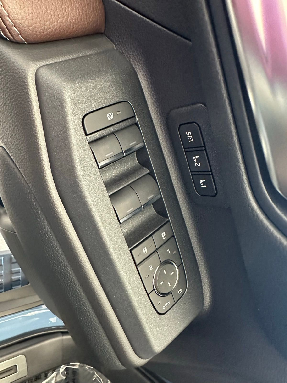 New 2025 Toyota Land Cruiser image 10