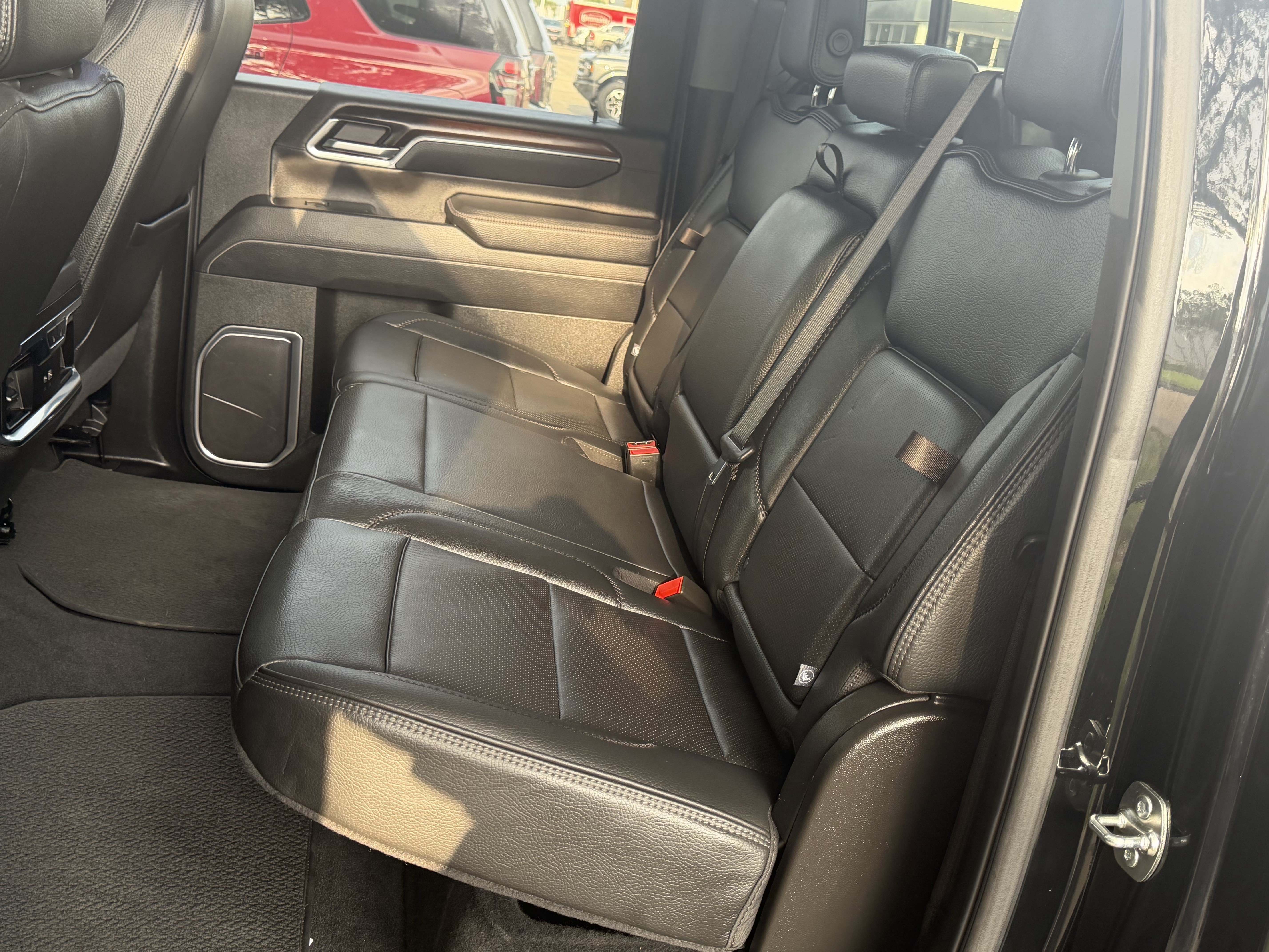 Used 2025 GMC Sierra 3500 Denali AWD/4WD image 35