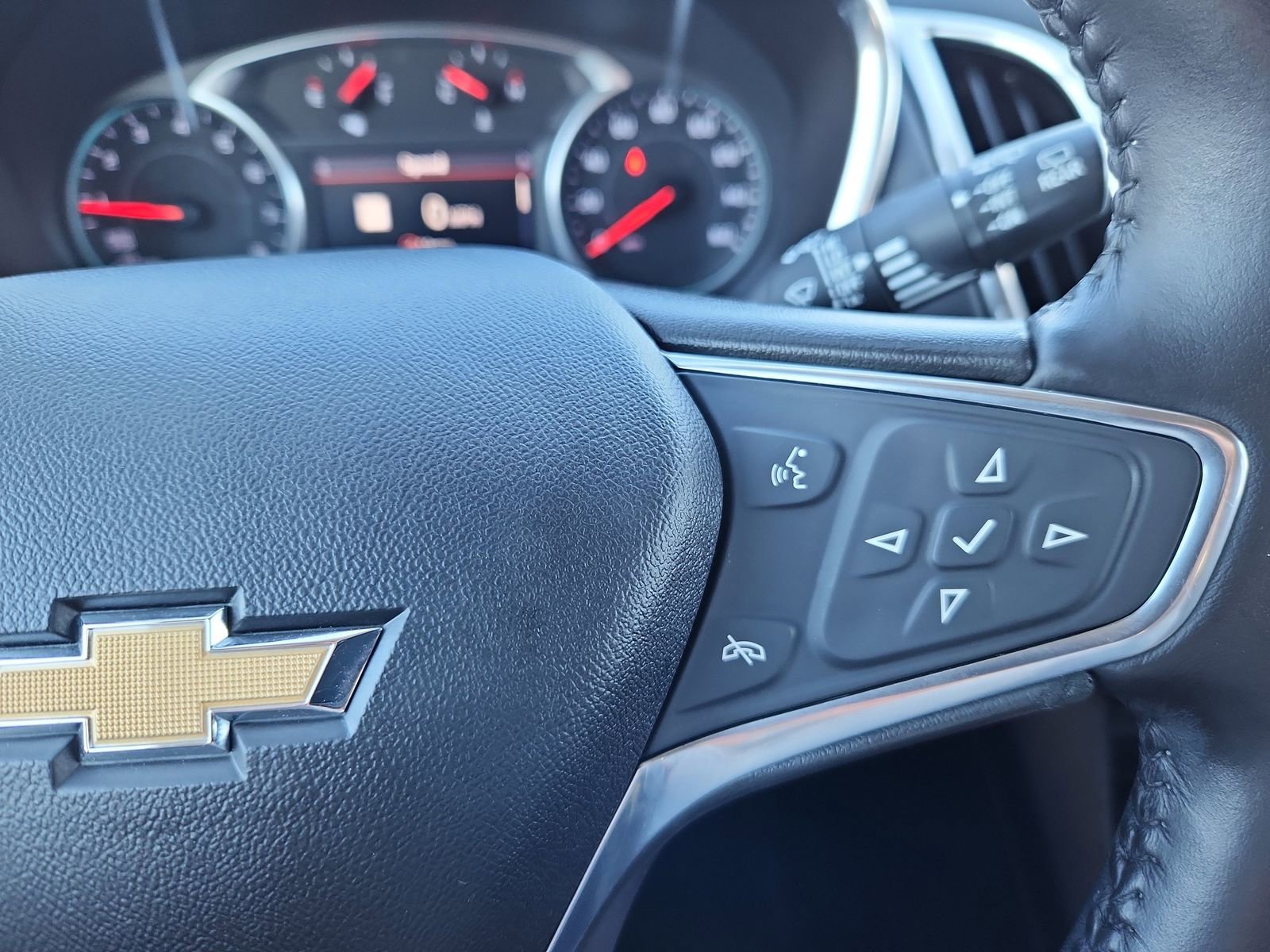 Used 2019 Chevrolet Equinox LT image 20