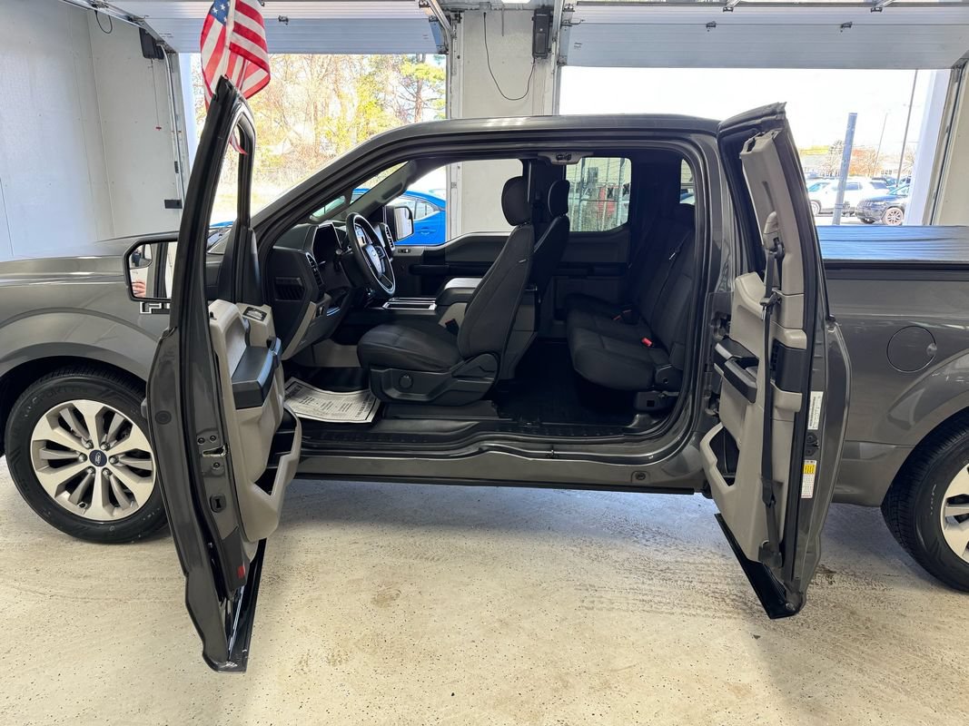 Used 2018 Ford F150 XL w/ Equipment Group 101A Mid AWD/4WD image 16