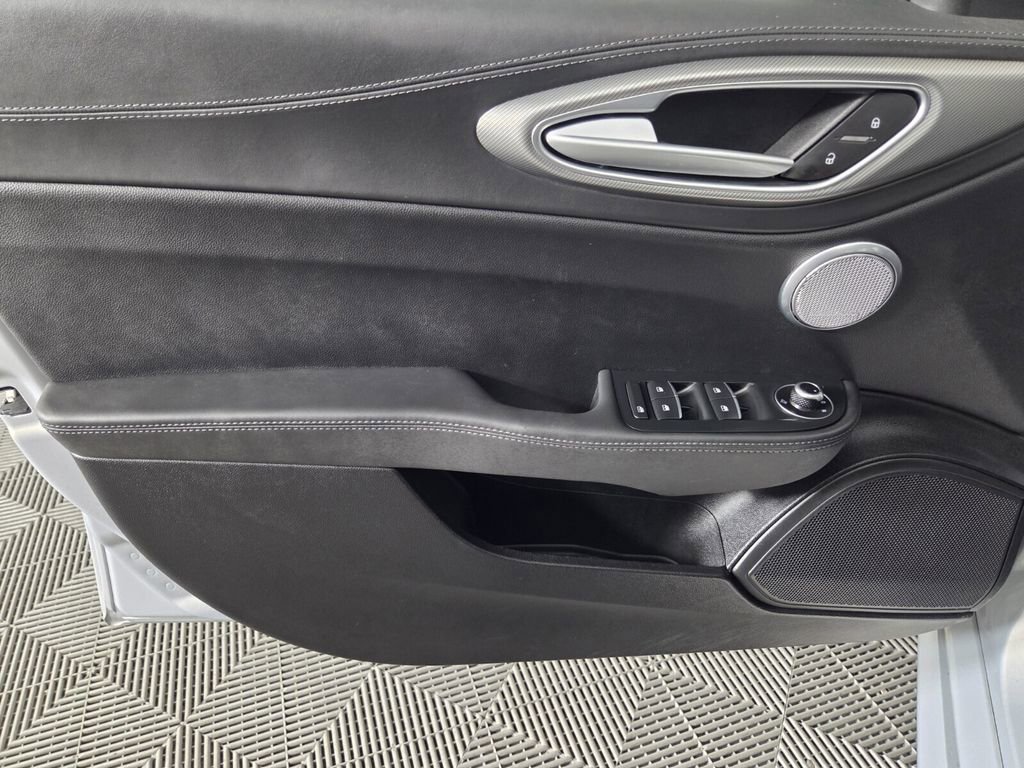 Used 2024 Alfa Romeo Giulia Ti image 16