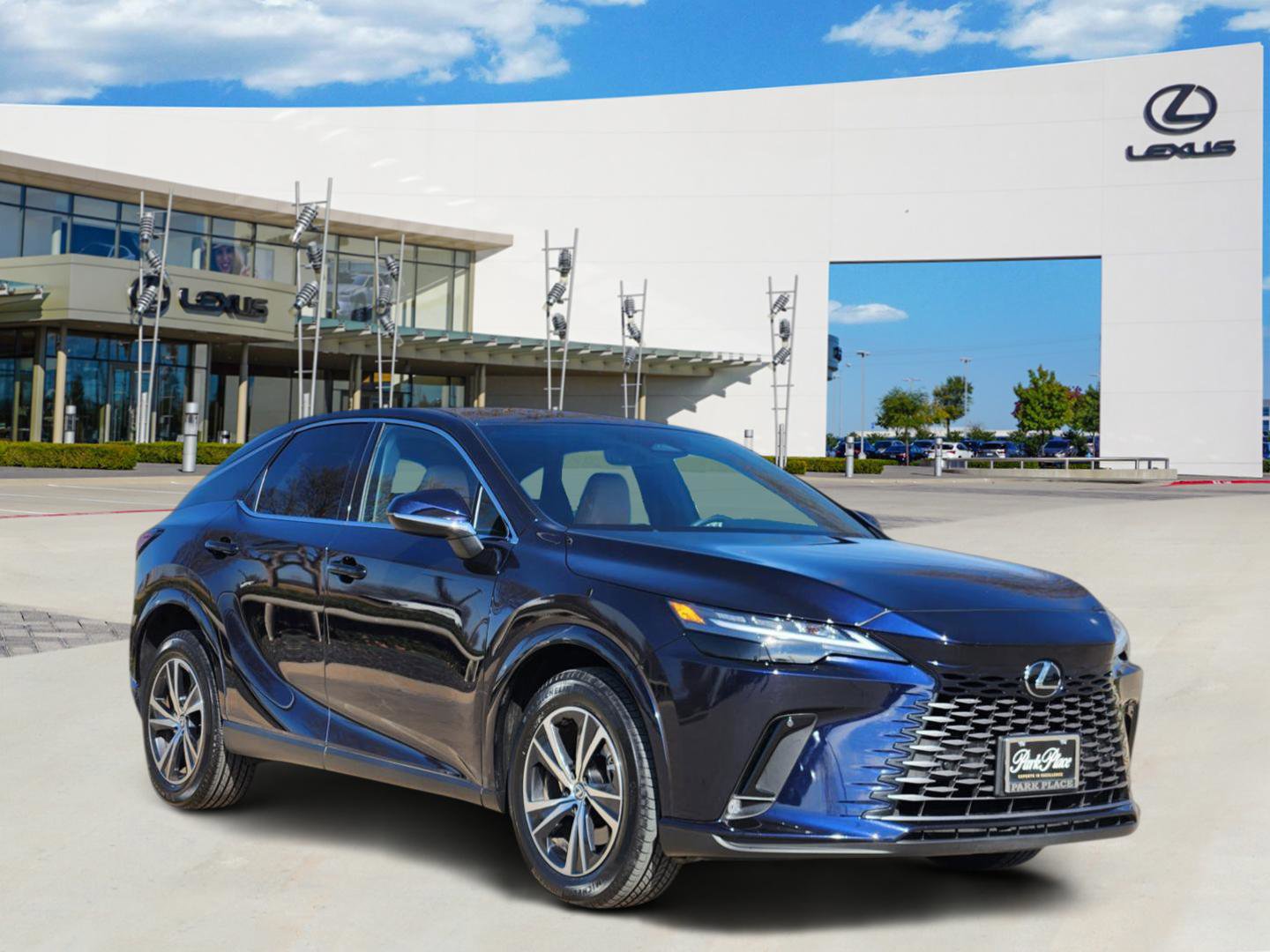 Used 2025 Lexus RX 350 FWD w/ Technology Package image 2