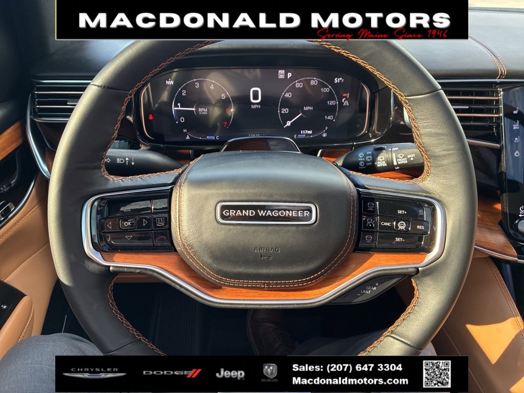 Used 2024 Jeep Grand Wagoneer Series III w/ HD Trailer Tow Package image 24