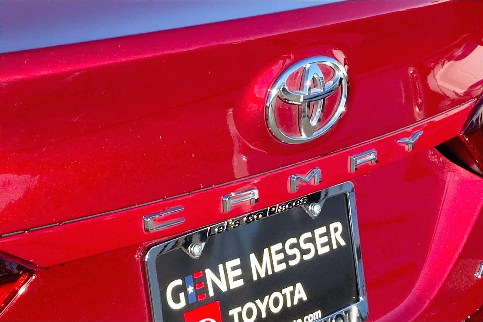Used 2022 Toyota Camry LE FWD image 31