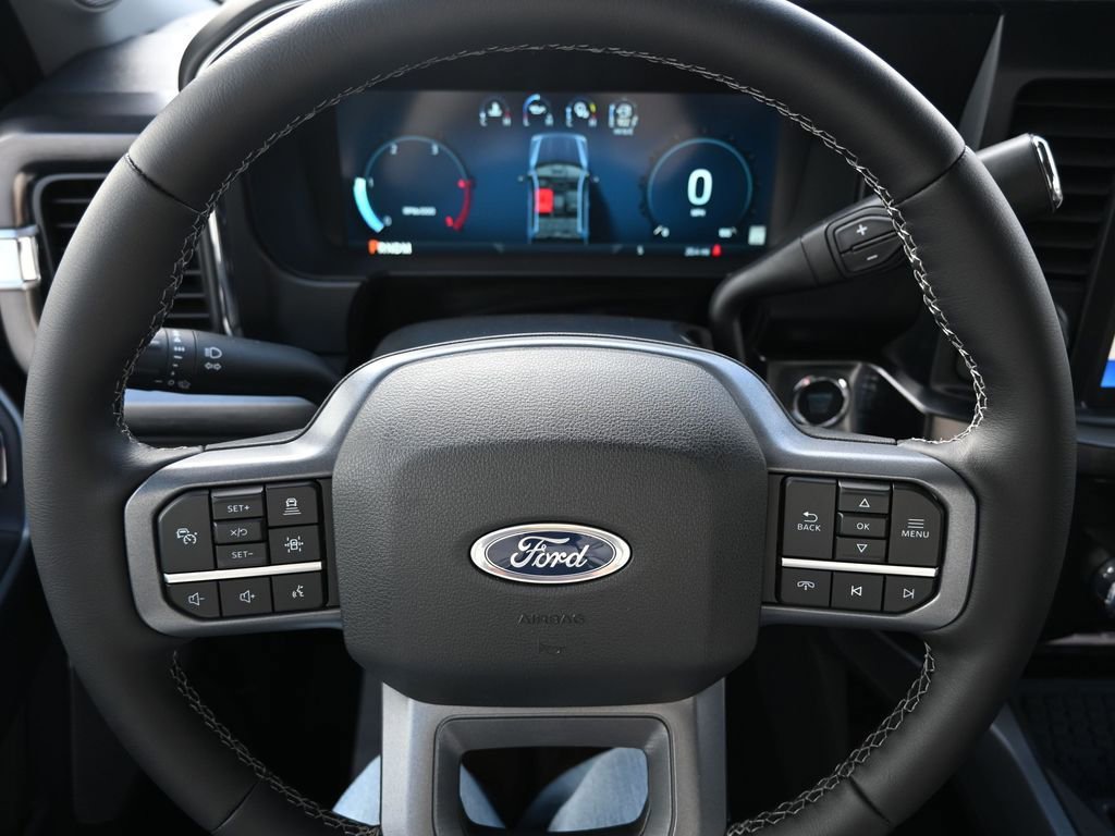 New 2026 Ford F250 Lariat w/ Black Appearance Package image 25